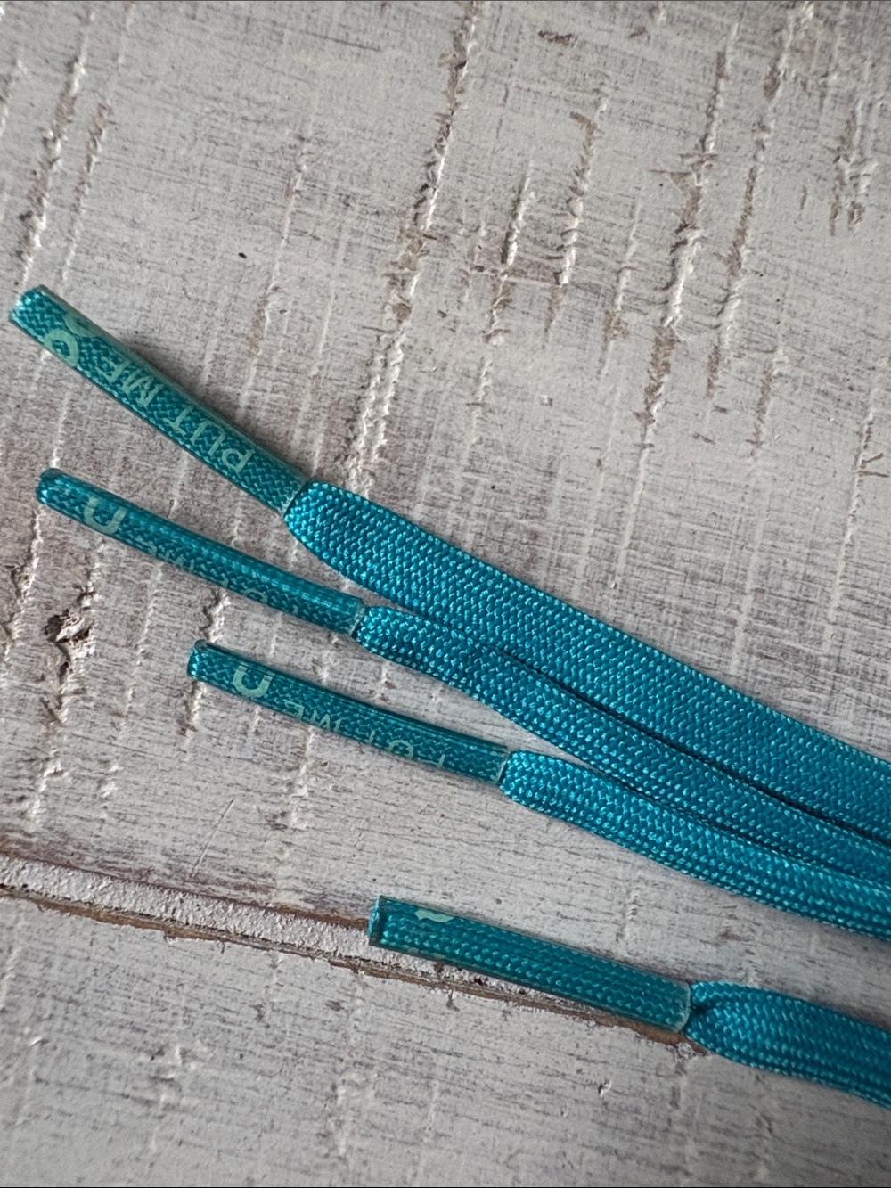 On Running Cloud Surfer in Teal and Charcoal - Picture 10 of 10